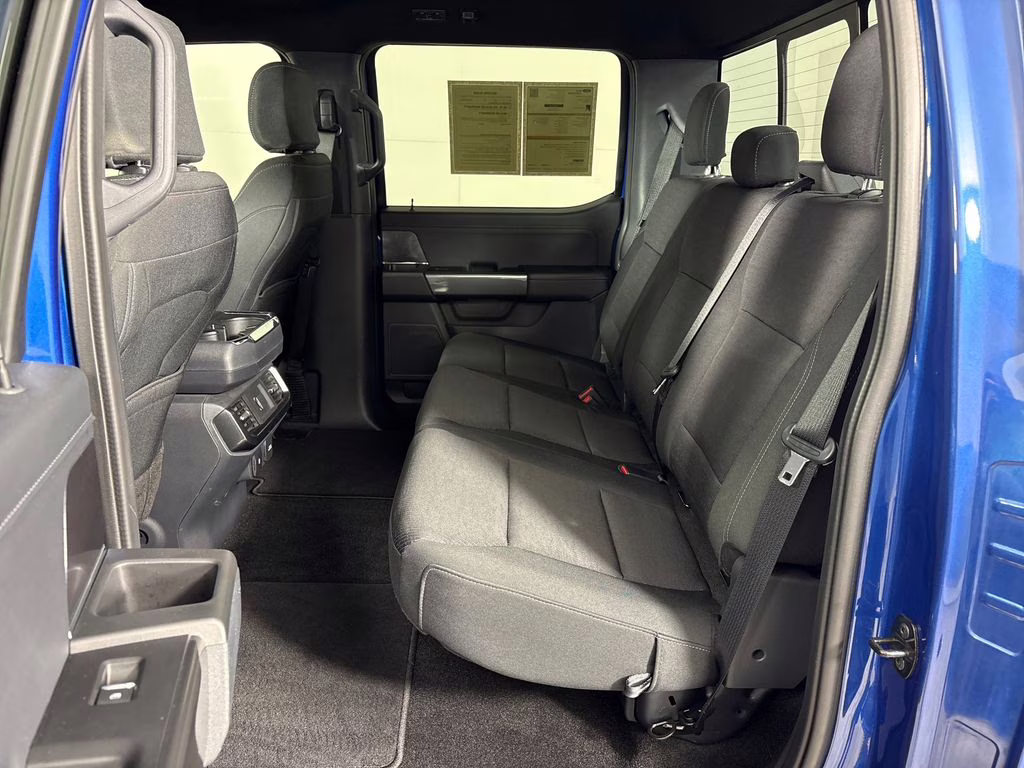 2022 Blue Metallic Ford F-150 XLT RWD Truck