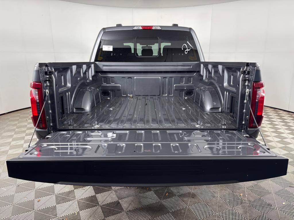 2026 Carbonized Gray Metallic Ford F-150 XLT 4X4 Truck