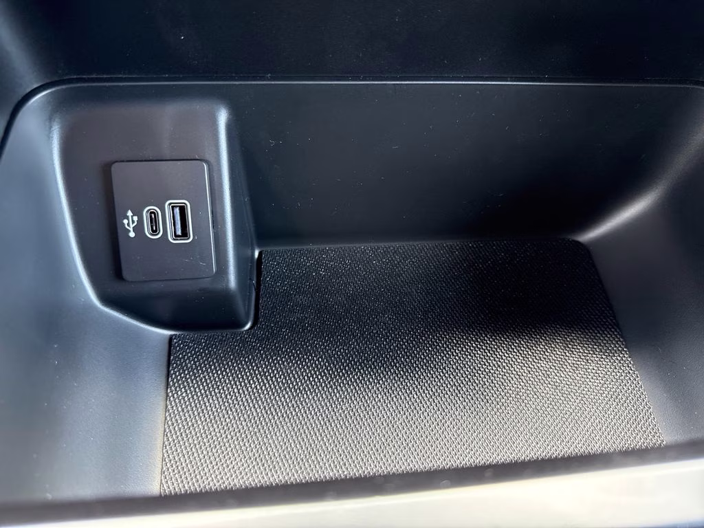 2026 Oxford White Ford F-150 XLT 4X4 Truck