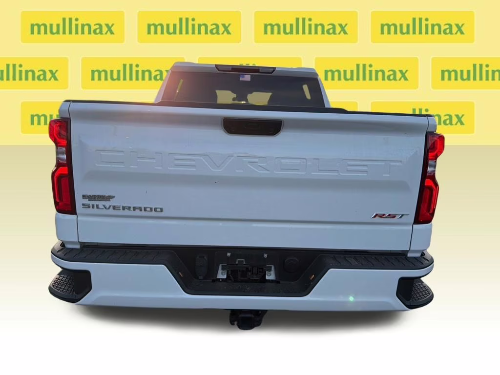 2025 Summit White Chevrolet Silverado 1500 RST RWD Truck