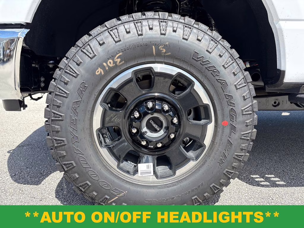 2026 Oxford White Ford Super Duty F-250 SRW XLT 4X4 Truck