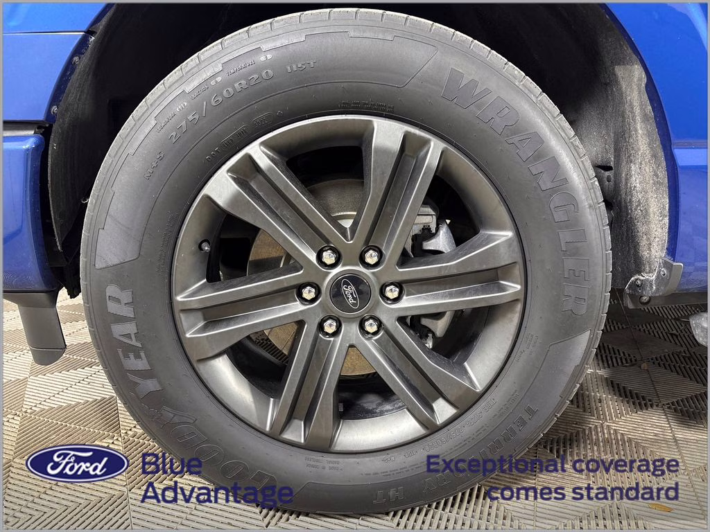 2022 Blue Metallic Ford F-150 XLT RWD Truck