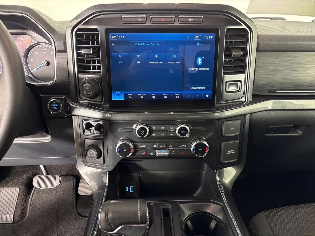 2022 Blue Metallic Ford F-150 XLT RWD Truck