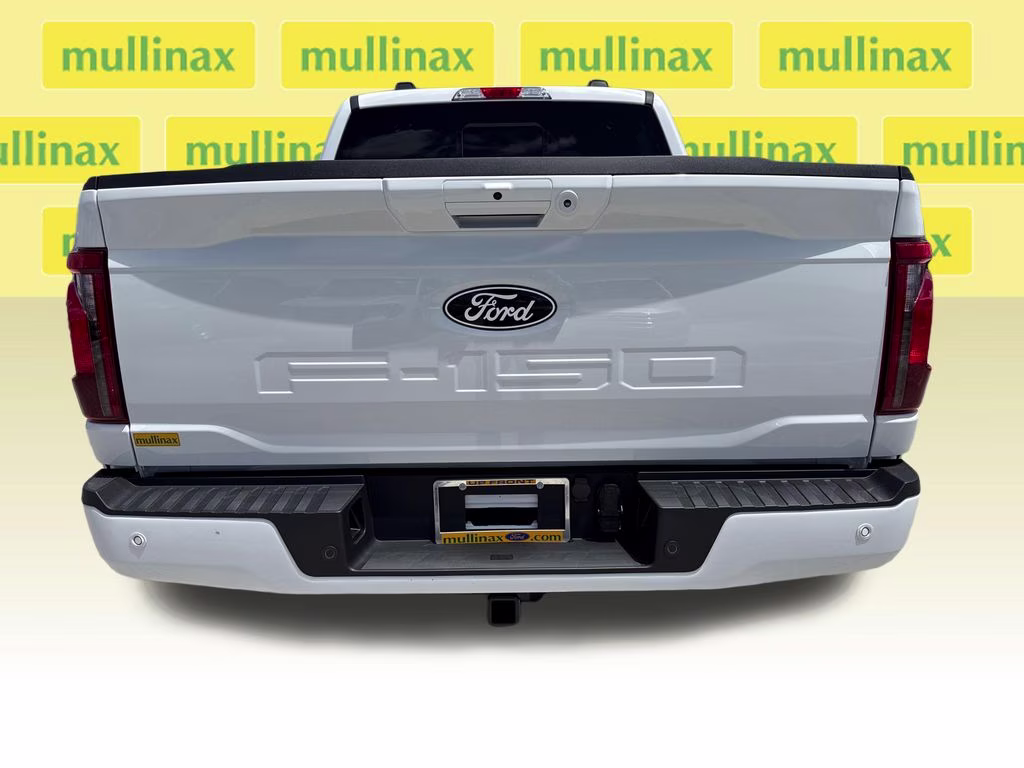 2026 Oxford White Ford F-150 XLT 4X4 Truck