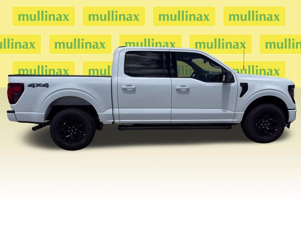 2026 Oxford White Ford F-150 XLT 4X4 Truck