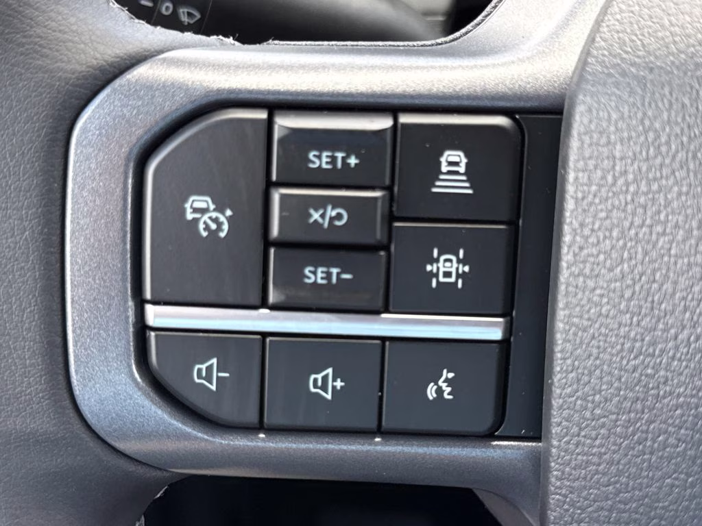 2026 Oxford White Ford F-150 XLT 4X4 Truck