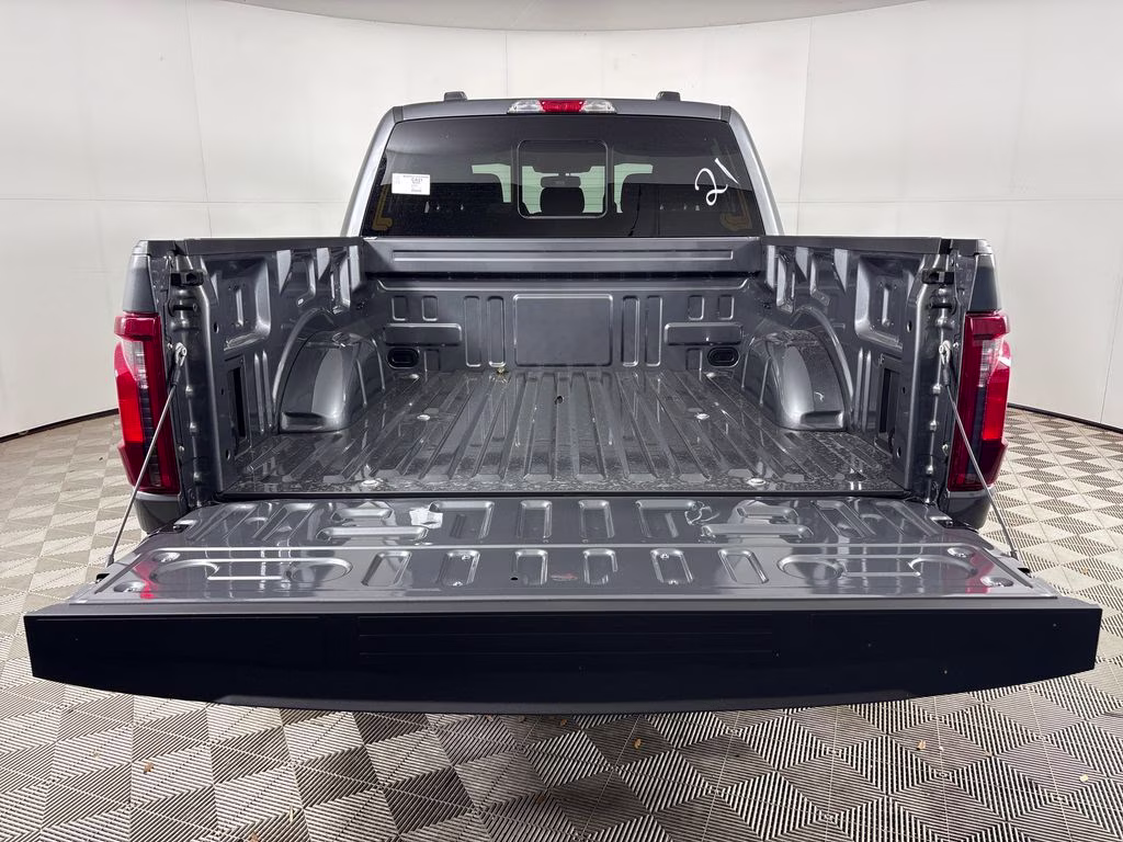 2026 Carbonized Gray Metallic Ford F-150 XLT 4X4 Truck