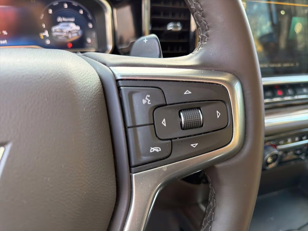 2025 Summit White Chevrolet Silverado 1500 RST RWD Truck