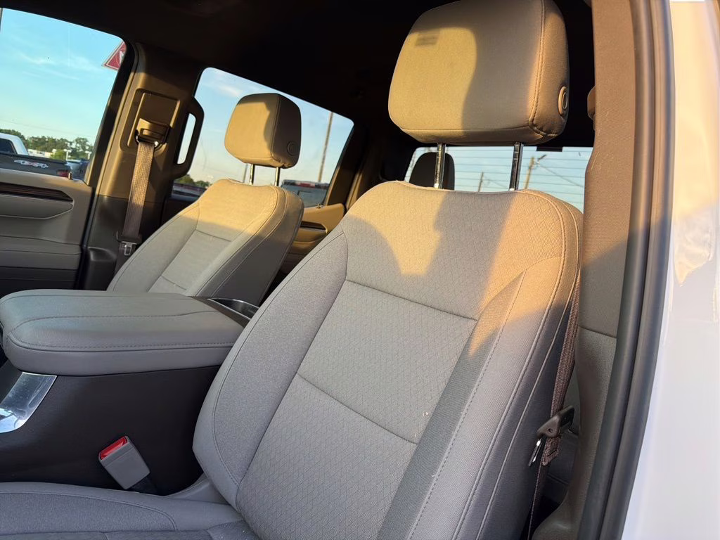 2025 Summit White Chevrolet Silverado 1500 RST RWD Truck