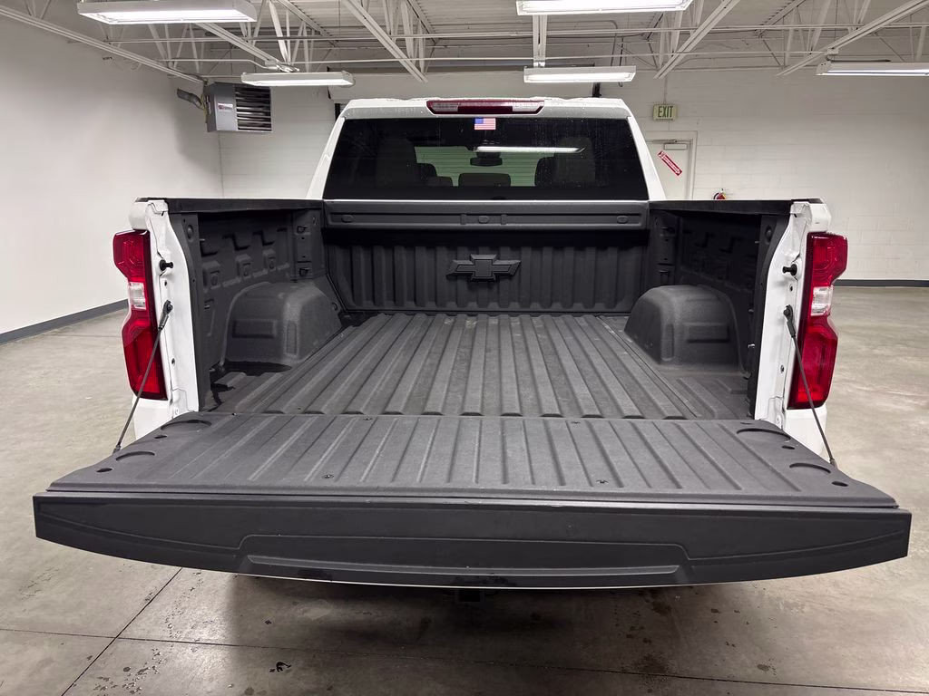 2025 Summit White Chevrolet Silverado 1500 RST RWD Truck