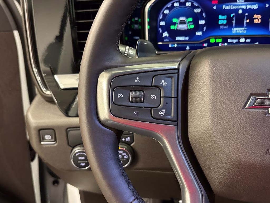 2025 Summit White Chevrolet Silverado 1500 RST RWD Truck