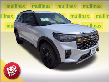2026 White Metallic Ford Explorer Tremor 4X4 SUV