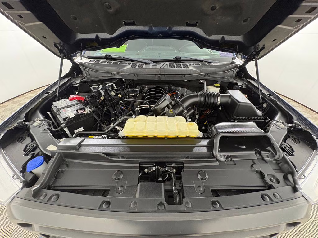 2022 Blue Metallic Ford F-150 XLT RWD Truck