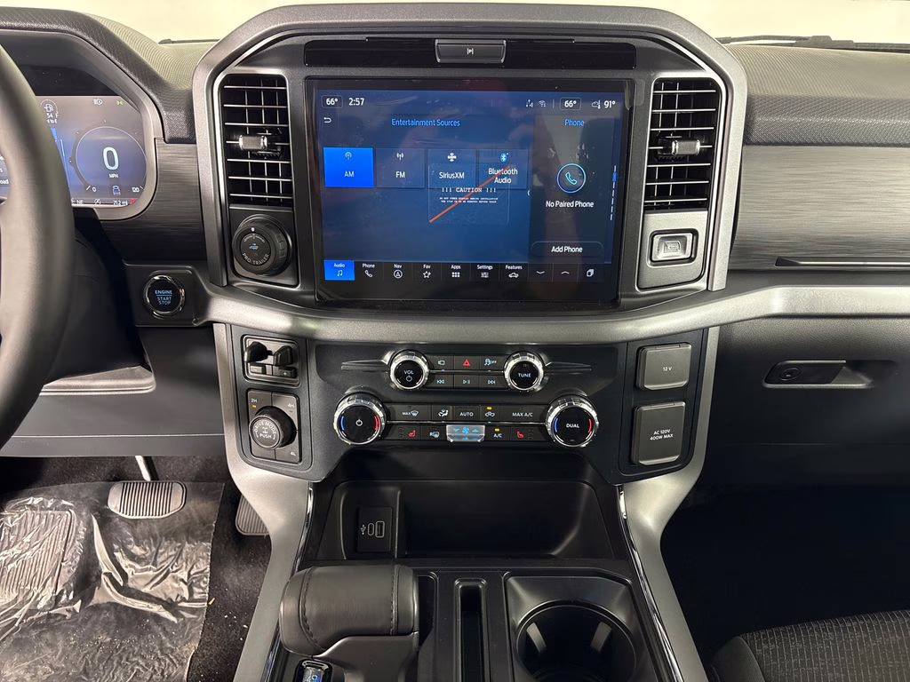 2025 Agate Black Metallic Ford F-150 XLT 4X4 Truck