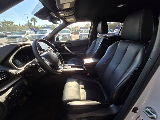 2024 White Diamond Mitsubishi Eclipse Cross SEL 4X4 SUV