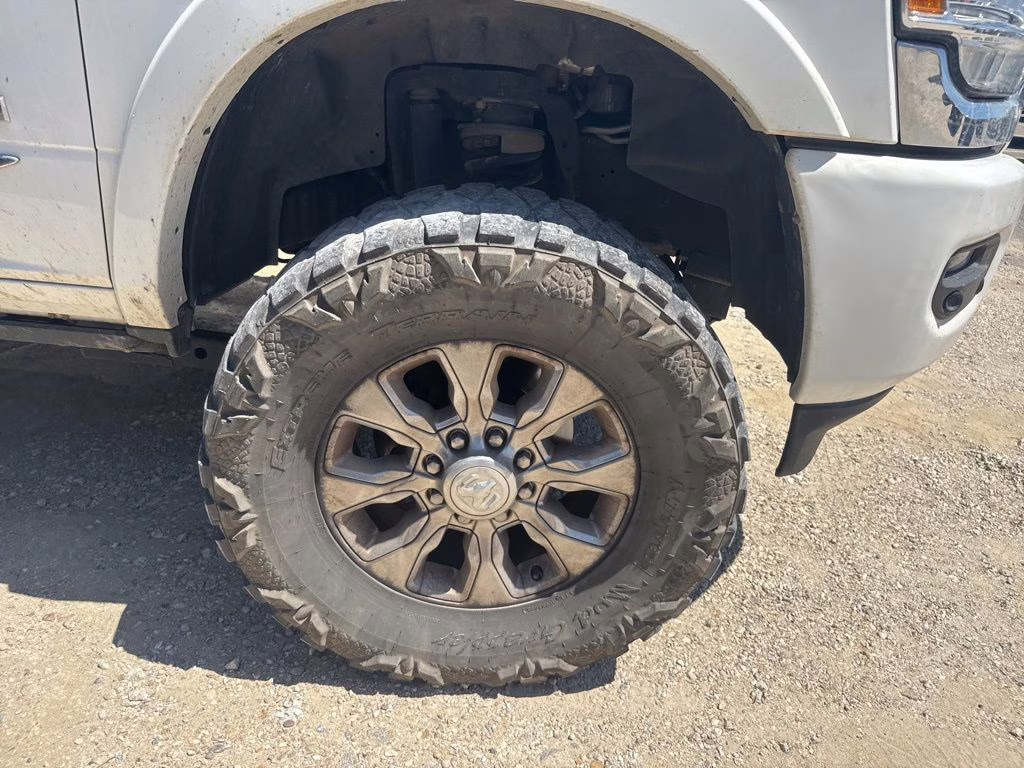 2022 Bright White Clearcoat Ram 2500 Limited 4X4 Truck