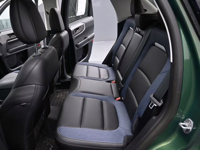 2025 Green Metallic Ford Bronco Sport Outer Banks 4X4 SUV