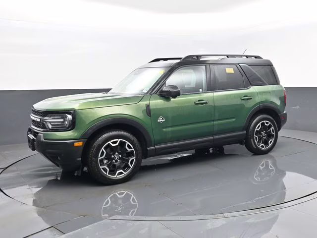 2025 Green Metallic Ford Bronco Sport Outer Banks 4X4 SUV