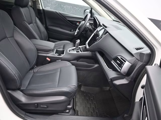 2024 Crystal White Pearl Subaru Outback Limited XT AWD SUV