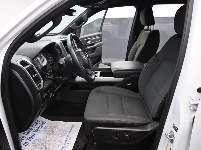 2023 Bright White Clearcoat Ram 1500 Big Horn/Lone Star 4X4 Truck