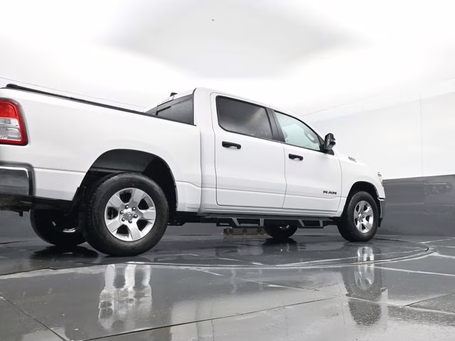 2023 Bright White Clearcoat Ram 1500 Big Horn/Lone Star 4X4 Truck