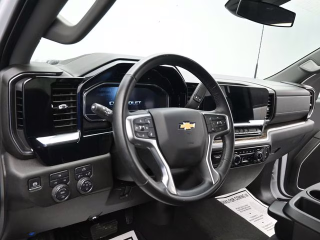 2025 White Chevrolet Silverado 2500HD LT 4X4 Truck