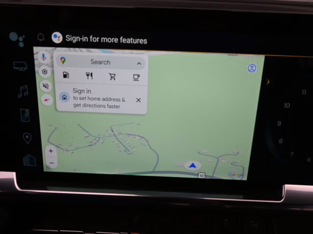 2025 White Chevrolet Silverado 2500HD LT 4X4 Truck