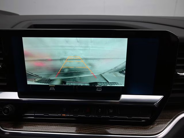 2025 White Chevrolet Silverado 2500HD LT 4X4 Truck