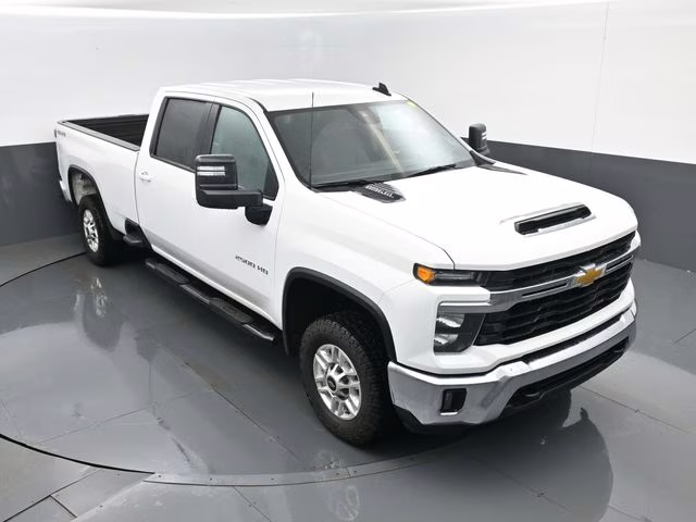 2025 White Chevrolet Silverado 2500HD LT 4X4 Truck