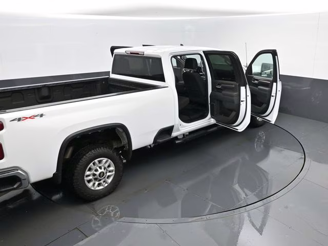 2025 White Chevrolet Silverado 2500HD LT 4X4 Truck