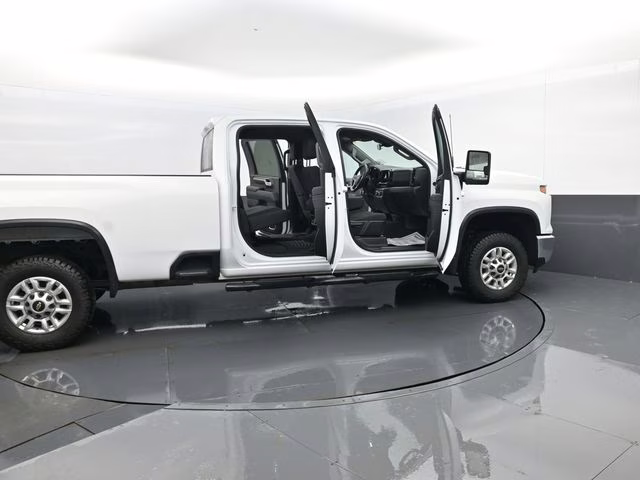 2025 White Chevrolet Silverado 2500HD LT 4X4 Truck