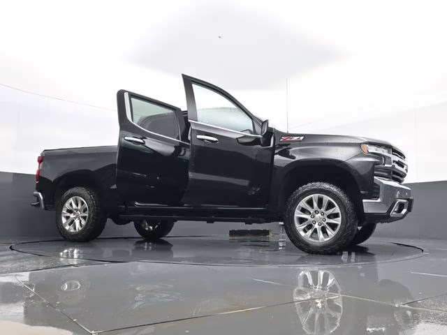 2021 Black Chevrolet Silverado 1500 LTZ 4X4 Truck