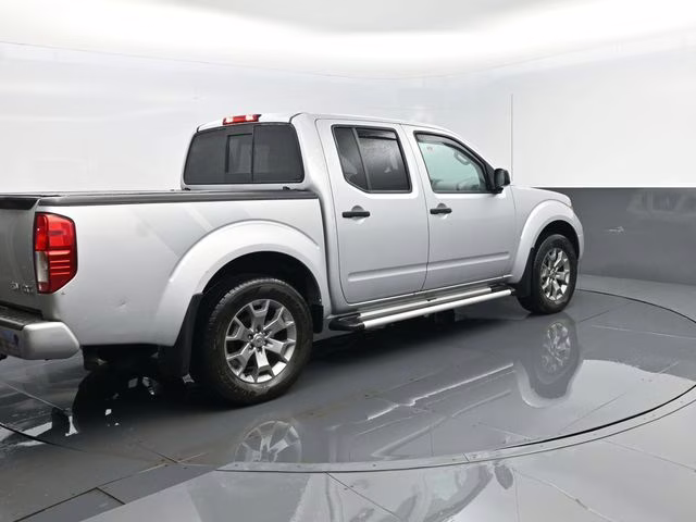 2021 Brilliant Silver Metallic Nissan Frontier SV 4X4 Truck