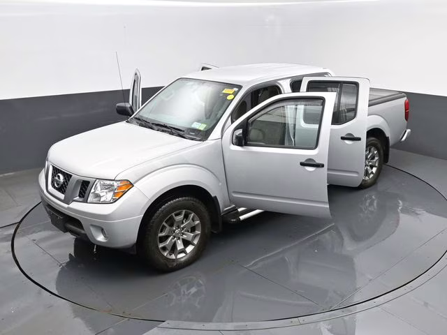 2021 Brilliant Silver Metallic Nissan Frontier SV 4X4 Truck