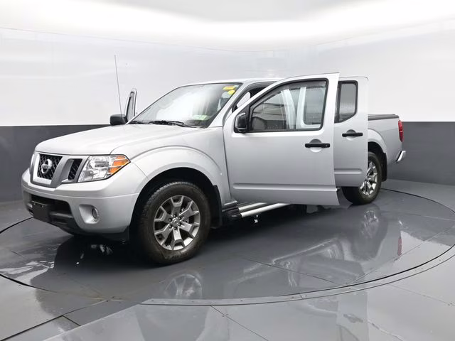 2021 Brilliant Silver Metallic Nissan Frontier SV 4X4 Truck