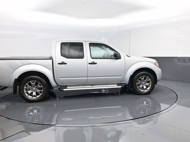 2021 Brilliant Silver Metallic Nissan Frontier SV 4X4 Truck