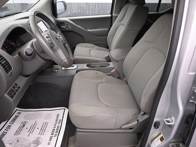 2021 Brilliant Silver Metallic Nissan Frontier SV 4X4 Truck