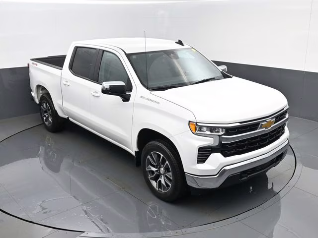 2024 Summit White Chevrolet Silverado 1500 LT 4X4 Truck