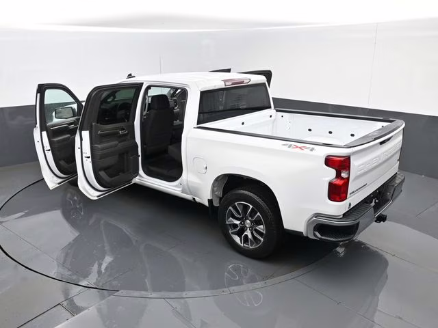 2024 Summit White Chevrolet Silverado 1500 LT 4X4 Truck