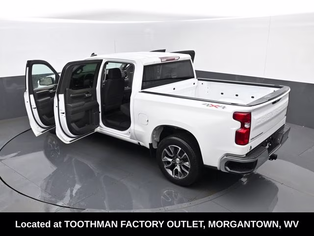 2024 Summit White Chevrolet Silverado 1500 LT 4X4 Truck