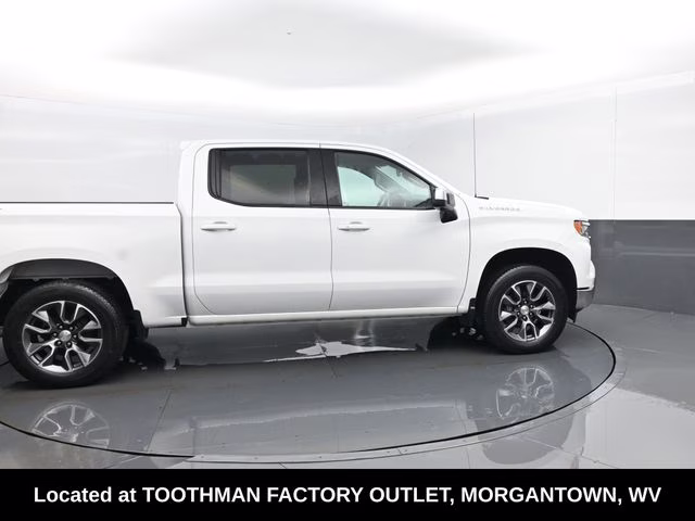 2024 Summit White Chevrolet Silverado 1500 LT 4X4 Truck