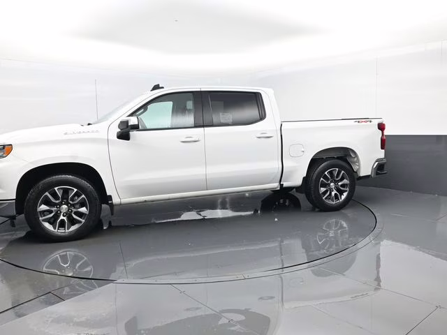 2024 Summit White Chevrolet Silverado 1500 LT 4X4 Truck