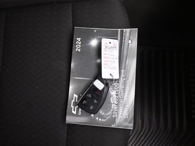 2024 Summit White Chevrolet Silverado 1500 LT 4X4 Truck