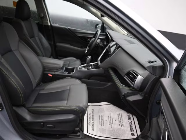 2020 Ice Silver Metallic Subaru Outback Onyx Edition XT AWD SUV