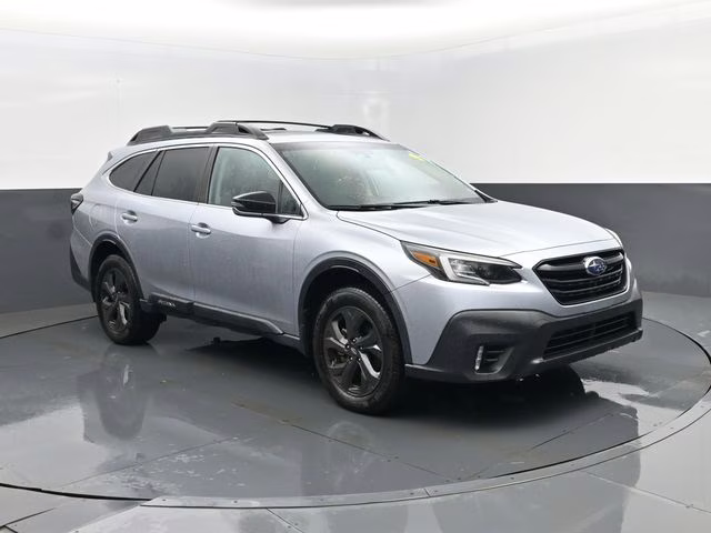 2020 Ice Silver Metallic Subaru Outback Onyx Edition XT AWD SUV