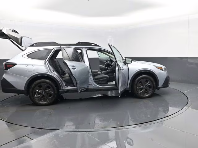2020 Ice Silver Metallic Subaru Outback Onyx Edition XT AWD SUV