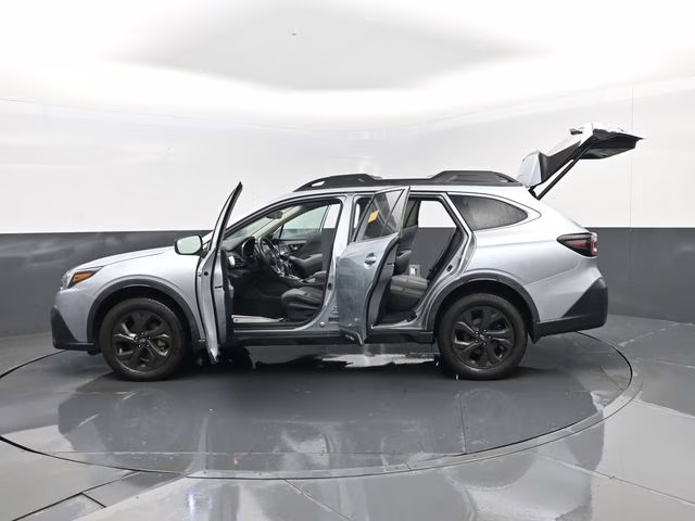 2020 Ice Silver Metallic Subaru Outback Onyx Edition XT AWD SUV