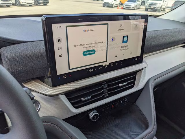 2026 Star White Metallic Tri-Coat Ford Explorer Active RWD SUV