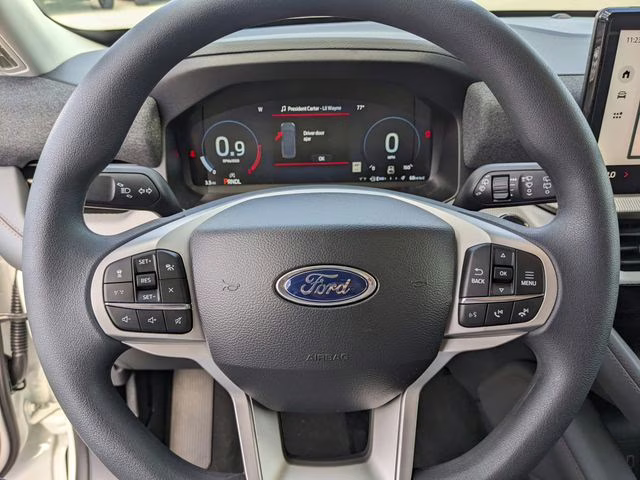 2026 Star White Metallic Tri-Coat Ford Explorer Active RWD SUV