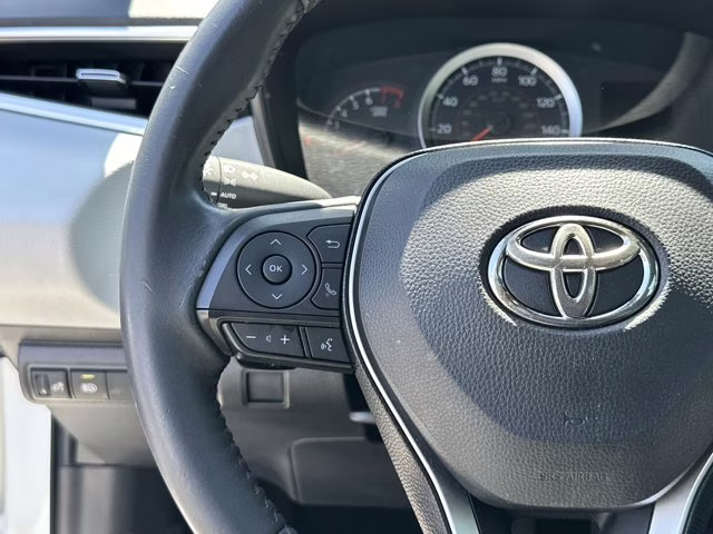 2020 White Toyota Corolla FWD Sedan